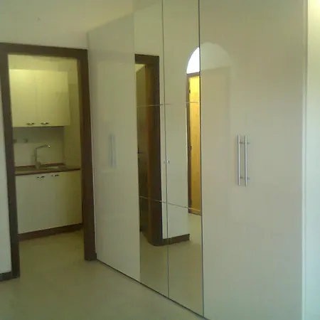 On Via Lauro شقة سكاليا
